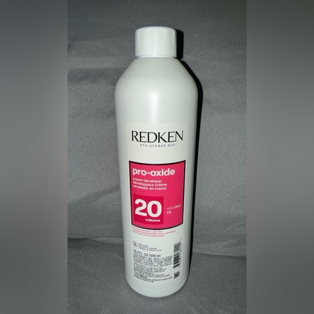 Redken Pro-Oxide 20 Volume Cream Developer 16.9 Fl Oz / 500 ml BRAND NEW